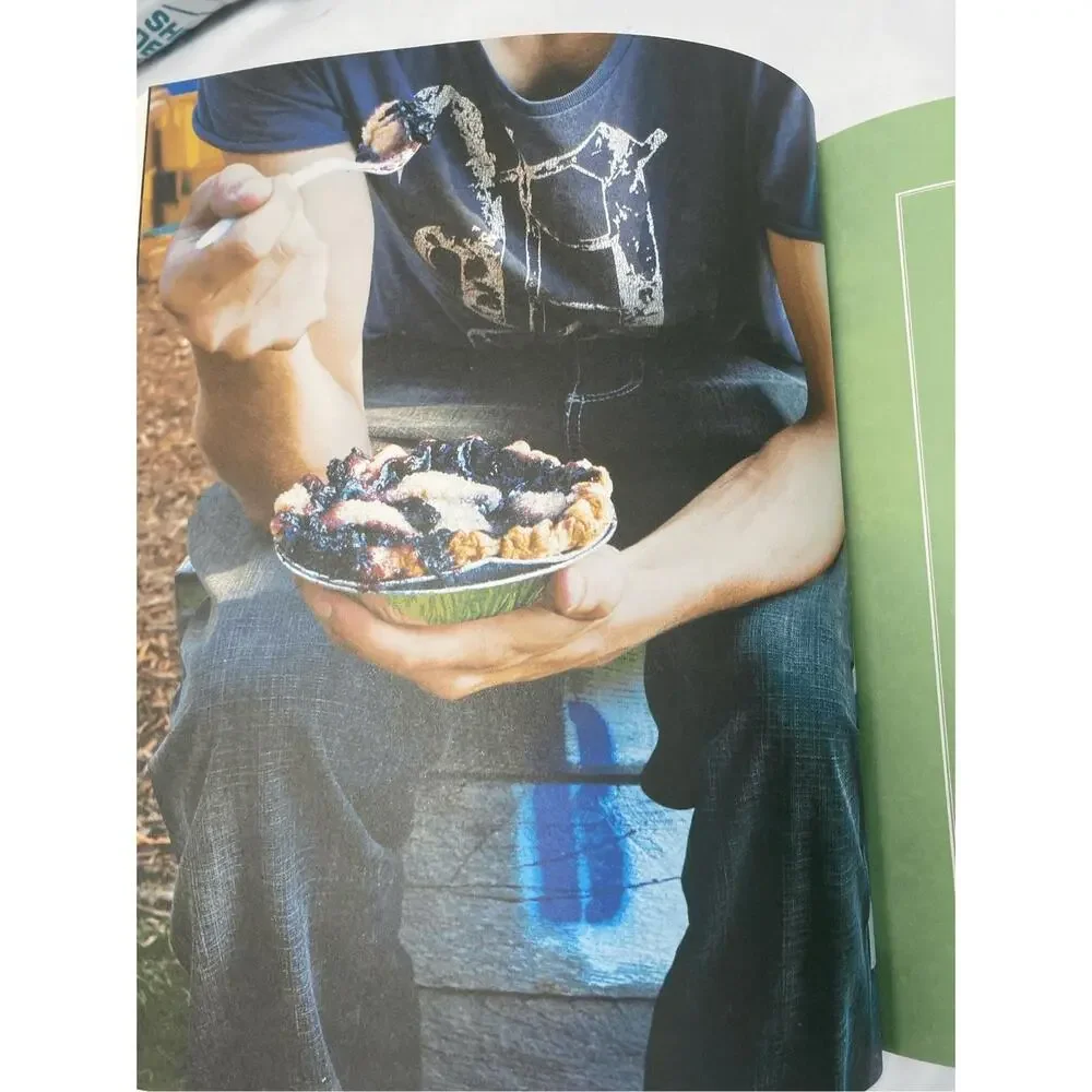 The Hoosier Mama Book of Pie Cookbook‎ by Paula Haney